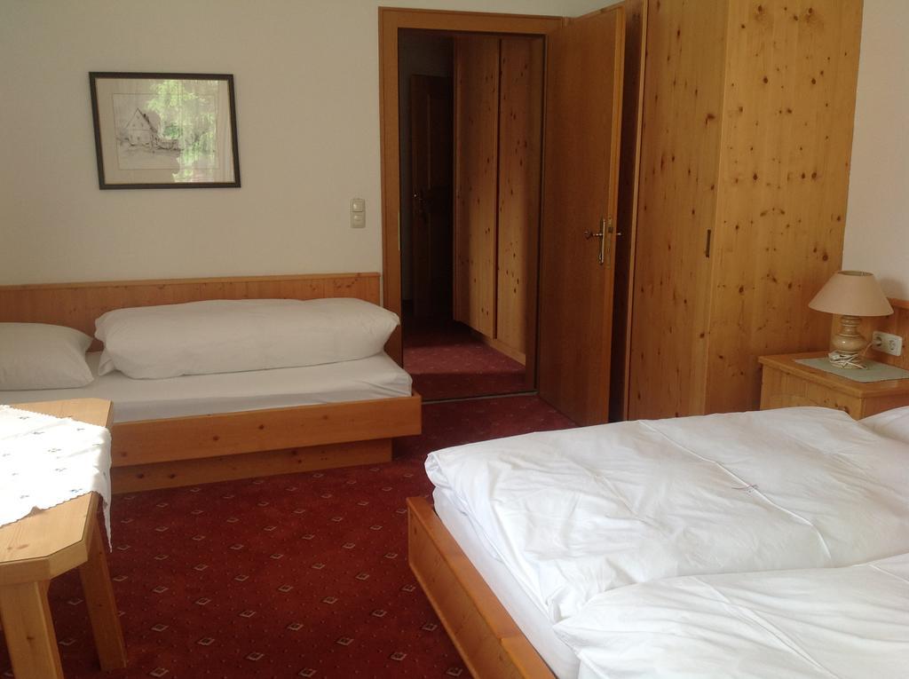 Hotel Garni Senn Sankt Anton am Arlberg Chambre photo