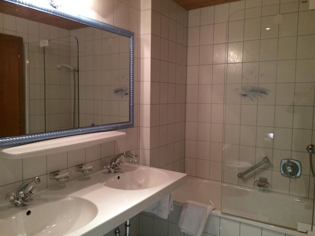 Hotel Garni Senn Sankt Anton am Arlberg Chambre photo