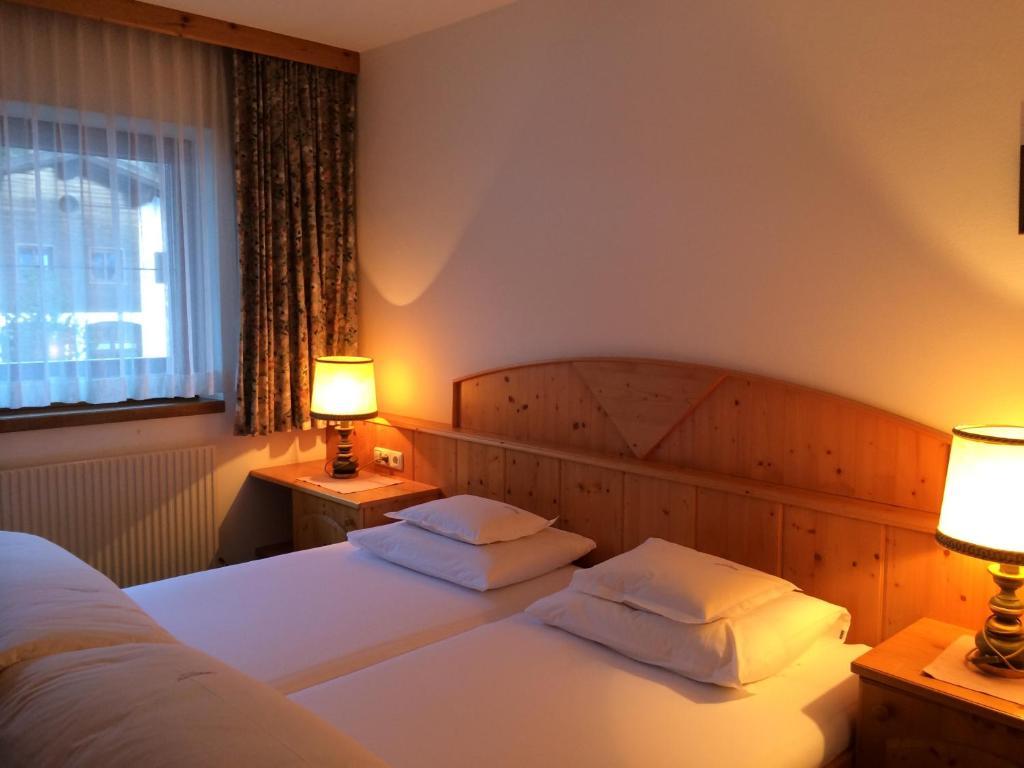 Hotel Garni Senn Sankt Anton am Arlberg Chambre photo