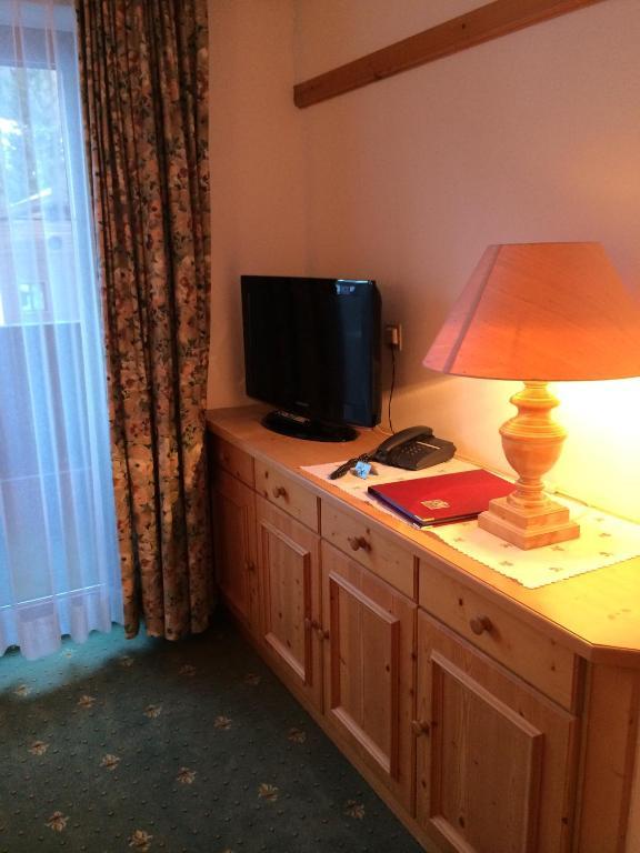 Hotel Garni Senn Sankt Anton am Arlberg Chambre photo